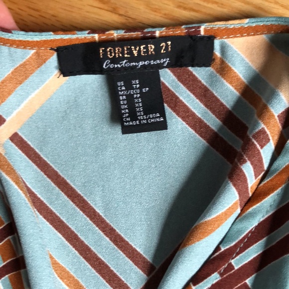 NWOT Forever21 Plaid Dress - Picture 6 of 6